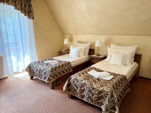triple room with a balcony