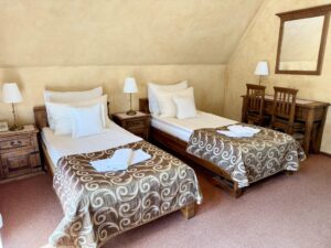 triple room with a balcony