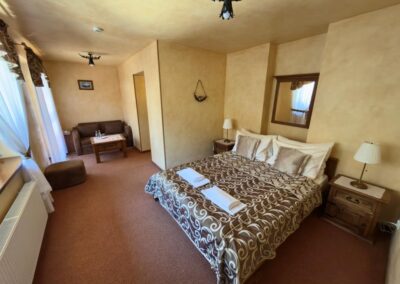 Pokój de lux balkonem