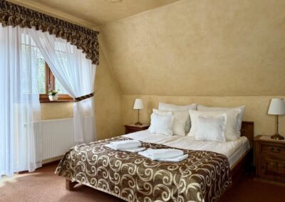 Łózko małżeńskie